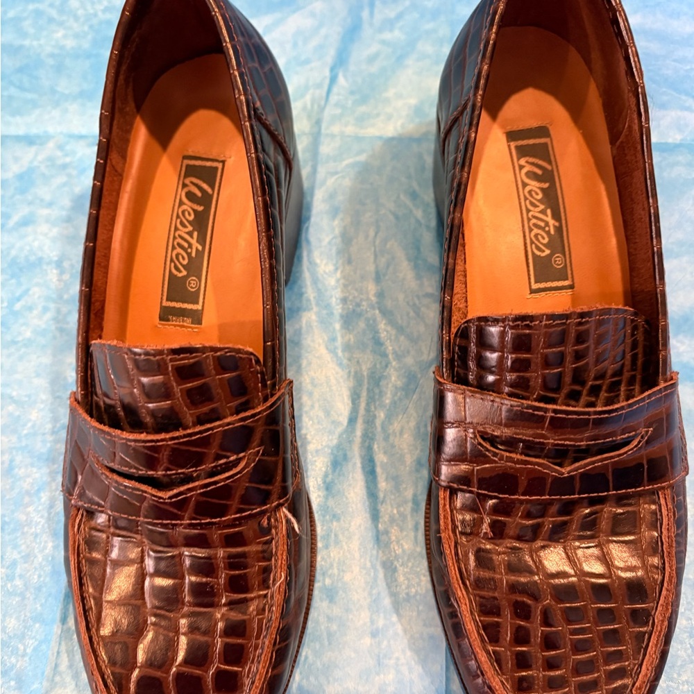 Brown Crocodile Leather Loafers with Glossy Finish